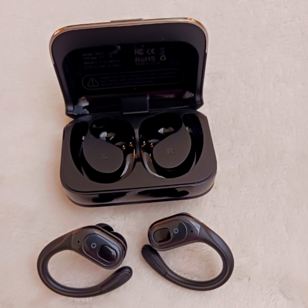 GREATWALL Bluetooth Wireless Over The Ear Headset w/Charging Case